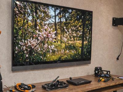 Professional TV wall mounting installation service